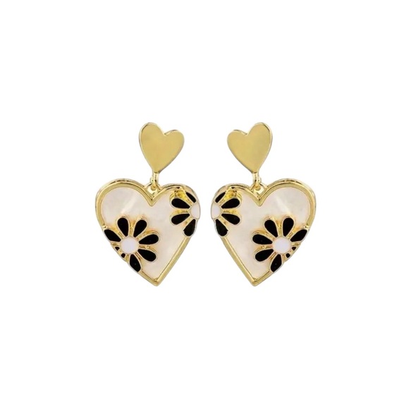 Whimsy_and_Rose Jewelry - Floral Heart Gold Dangle Earrings